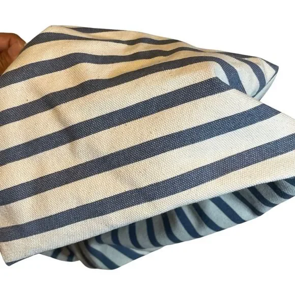 BAGGU Shoulder Tote Duck Bag, Blue & Cream Striped w/adjustable drop length - Picture 9 of 9